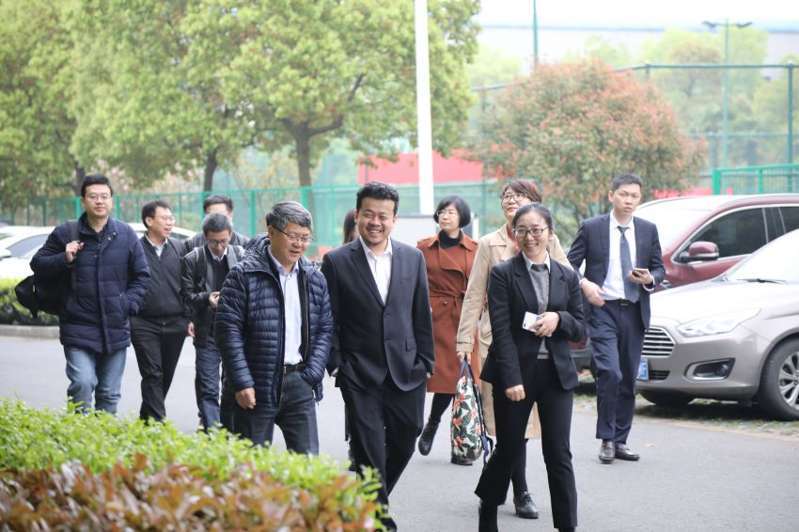 北科大、太原科大同時在國茂減速機展開校企合作交流活動？